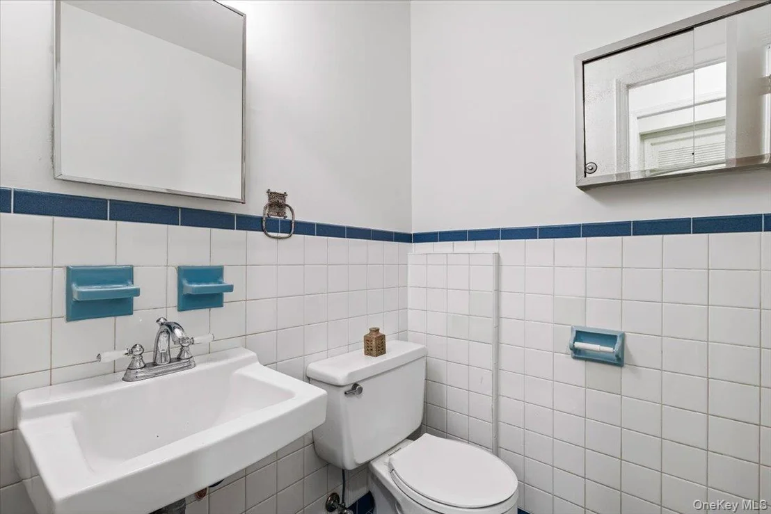 Photo of 35 Pinehurst Drive