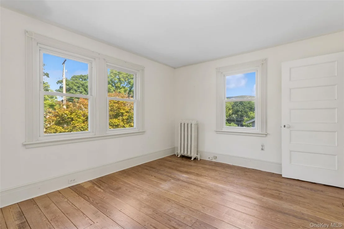 Photo of 23 Willow Avenue