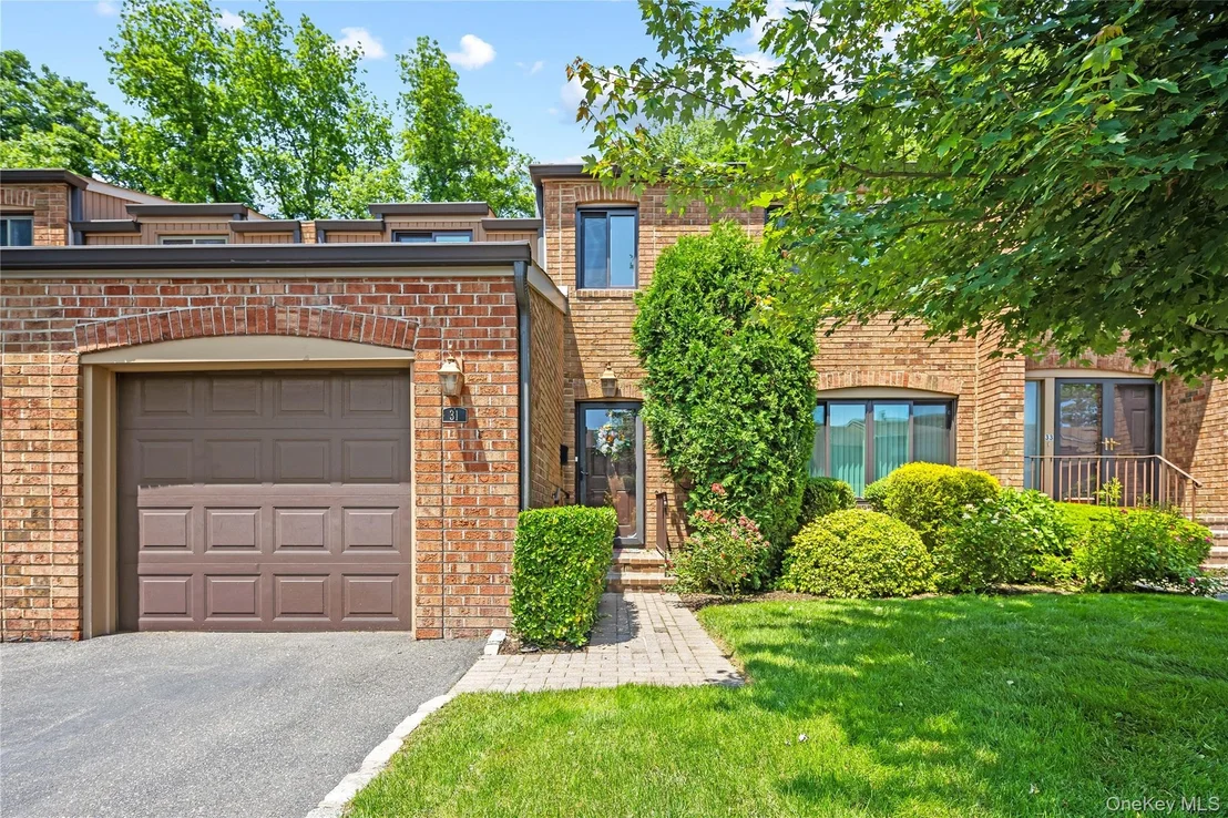 Photo of 31 Windsor Gate Drive