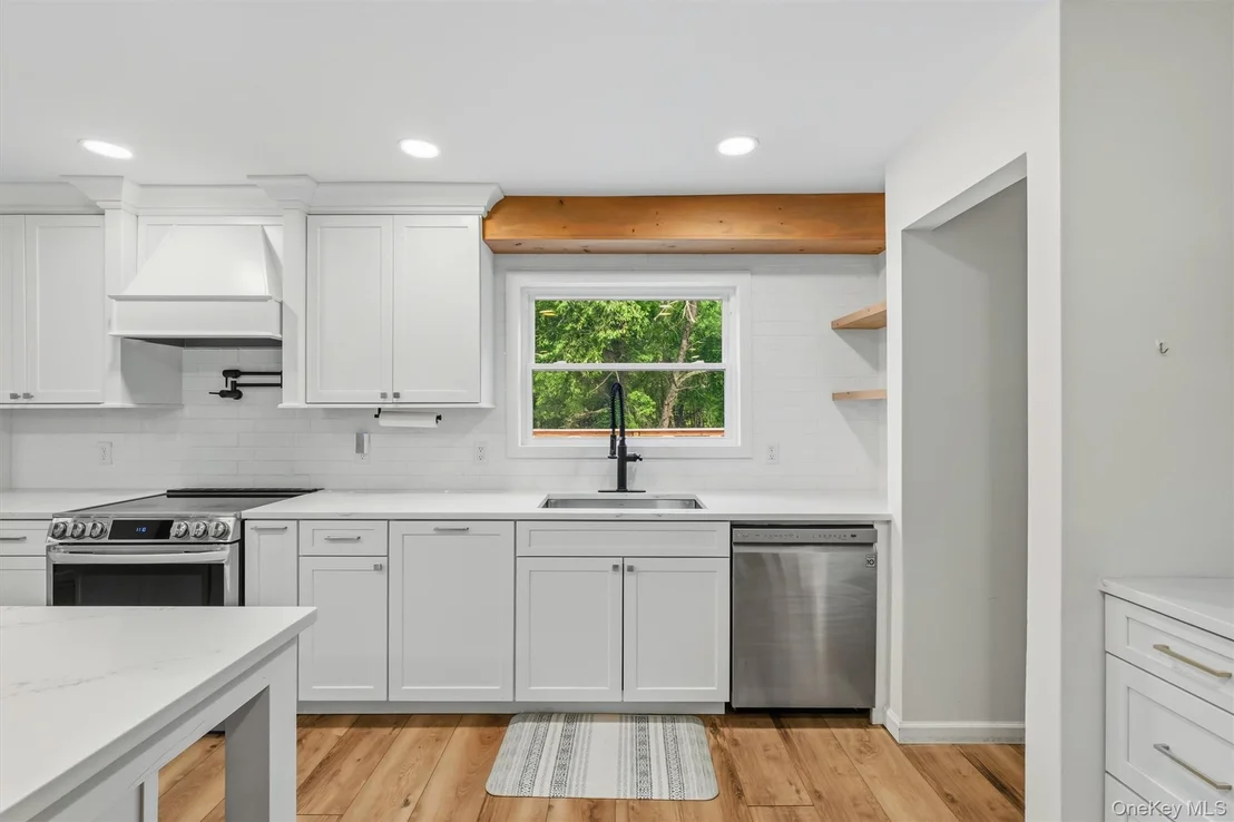 Photo of 63 Hunt Road