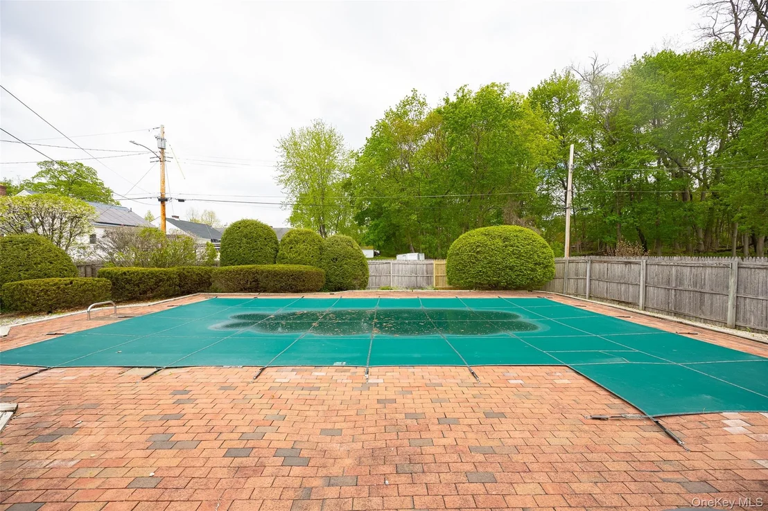 Photo of 31 Kingston Avenue