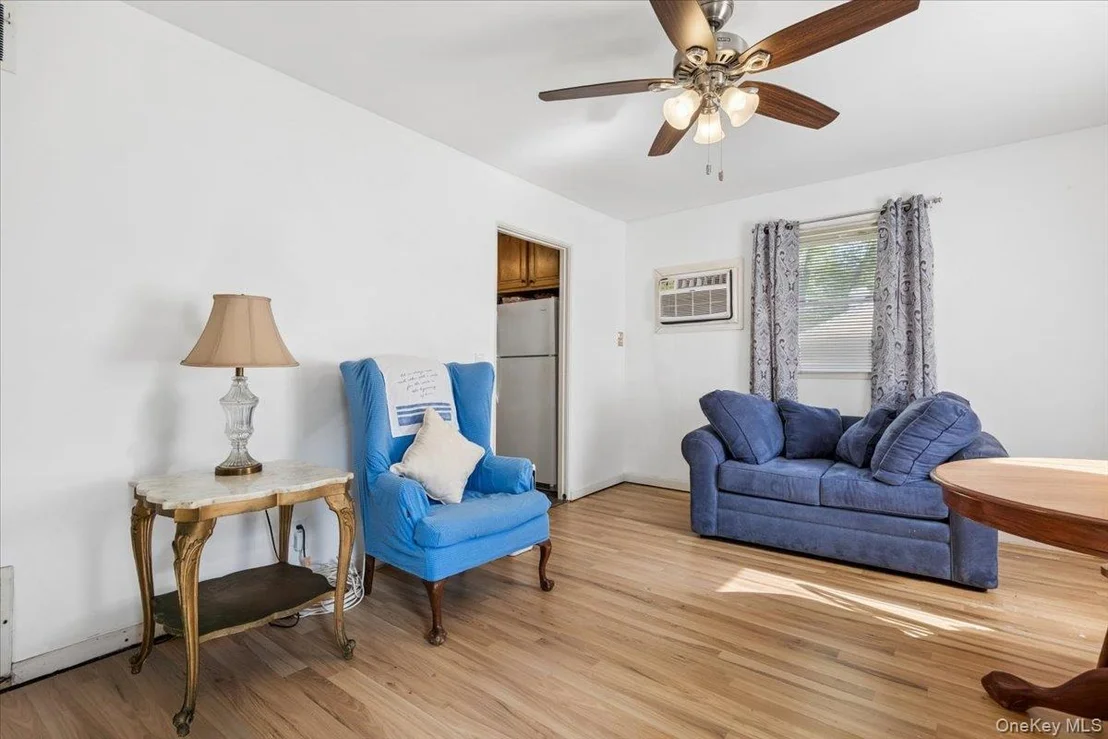 Photo of 8 Cayuga Drive