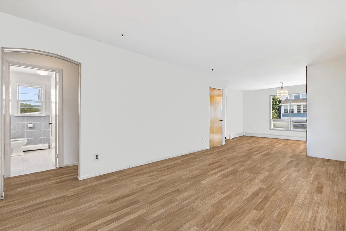 Photo of 156 2nd Street