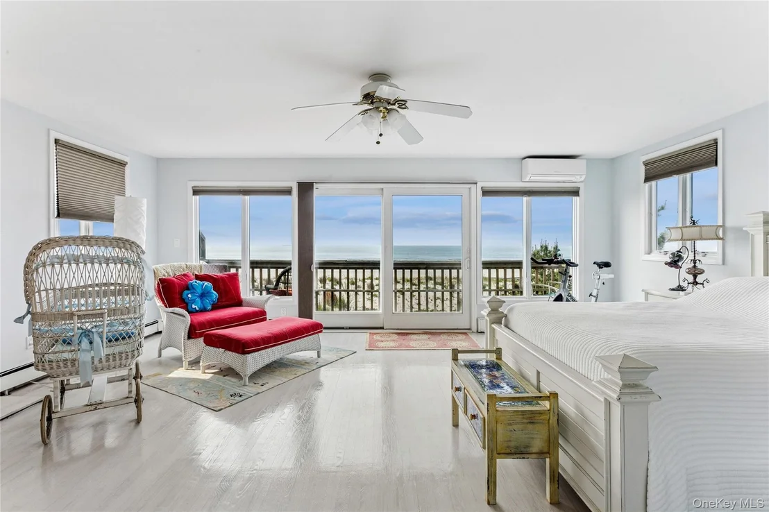 Photo of 931 Oceanfront Street