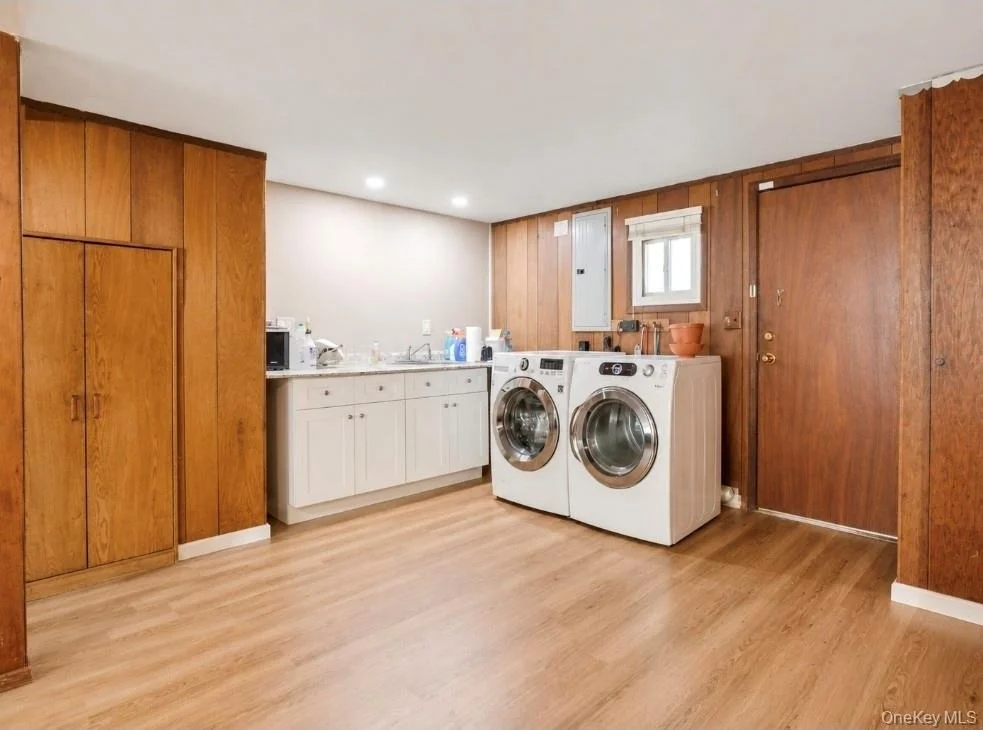 Photo of 24 Deepdale Drive