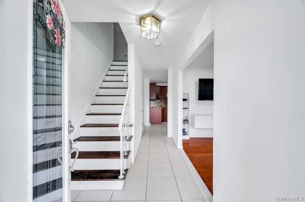 Photo of 32 Beverly Street
