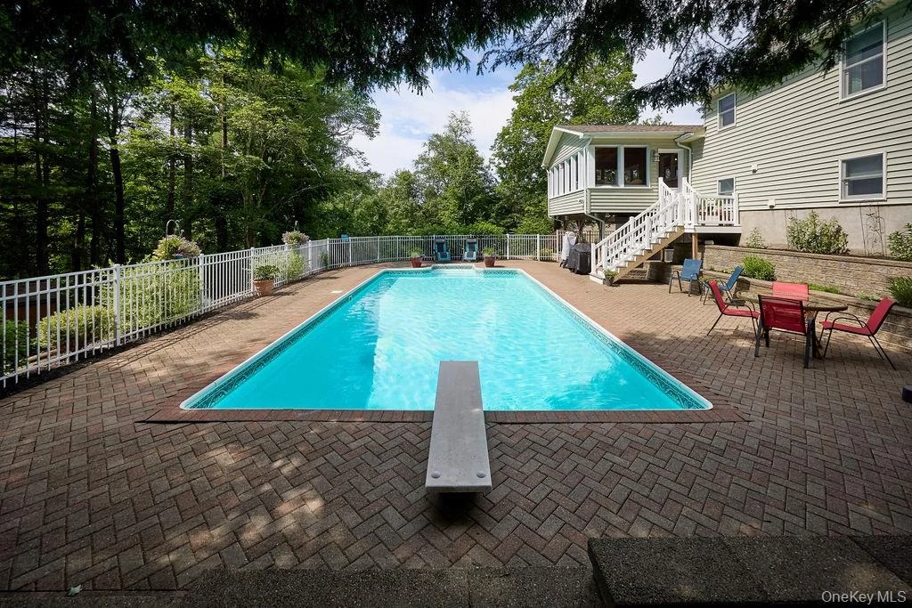 Photo of 3 Talbot Drive