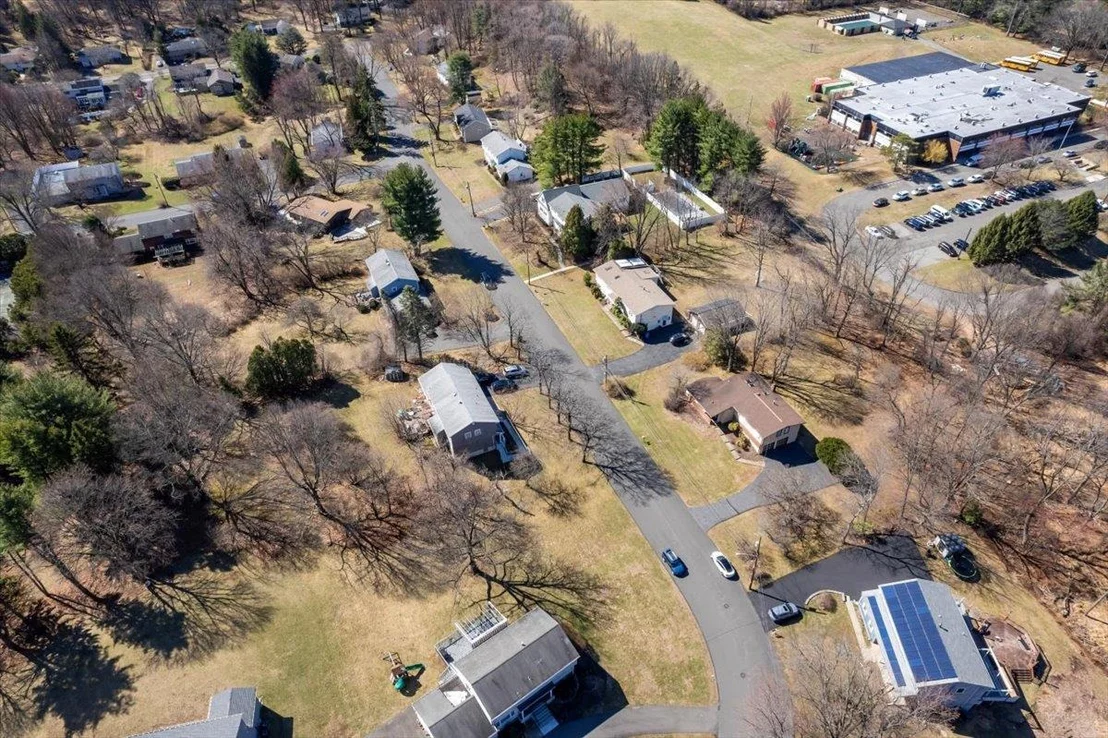 Photo of 13 Barrie Drive