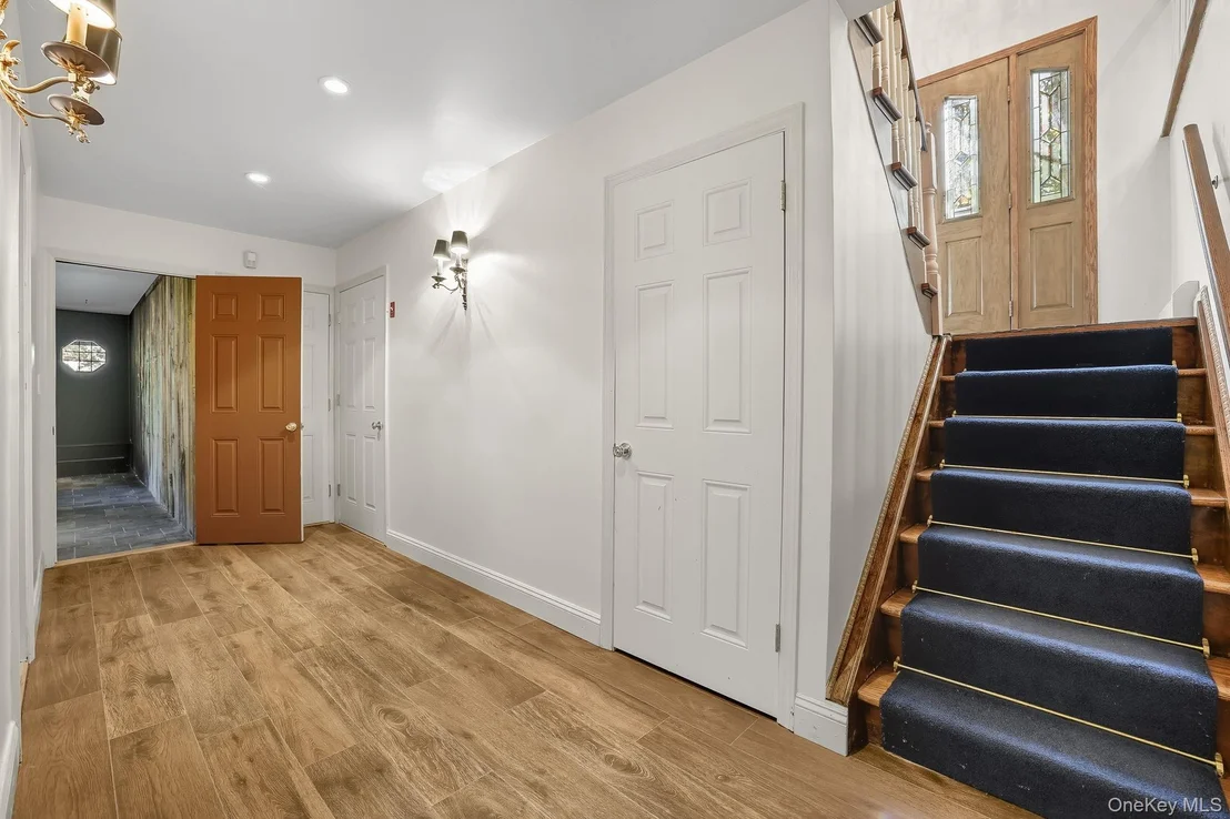 Photo of 9 David Road
