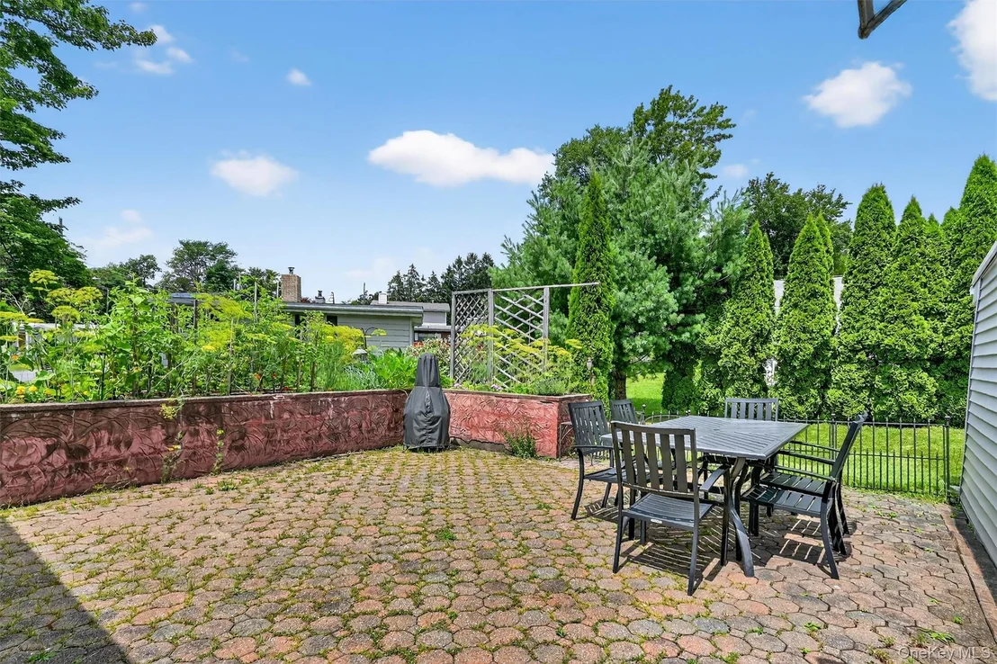 Photo of 25 Crescent View