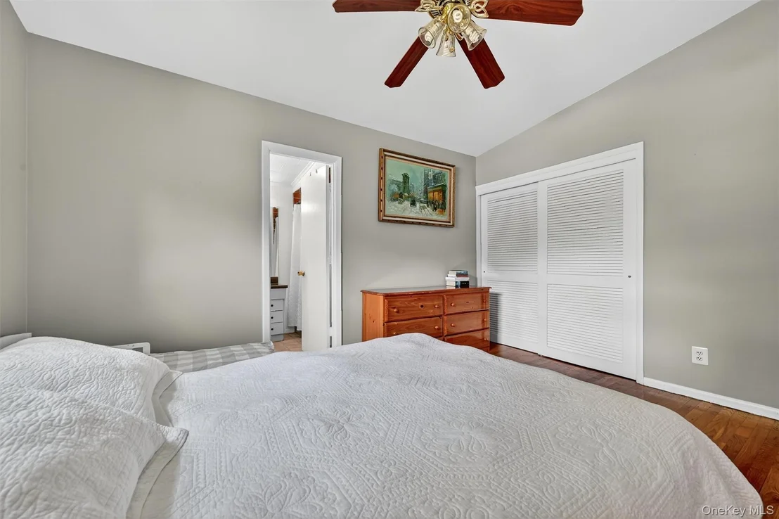 Photo of 25 Crescent View