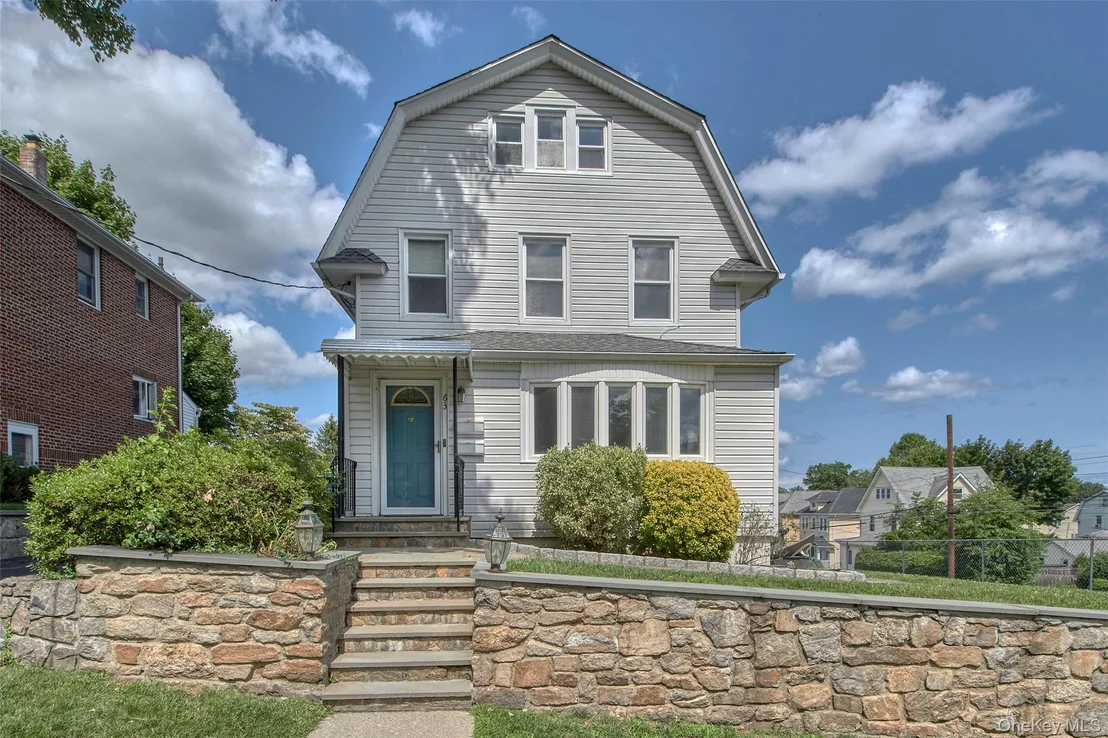 Photo of 63 Thatcher Avenue