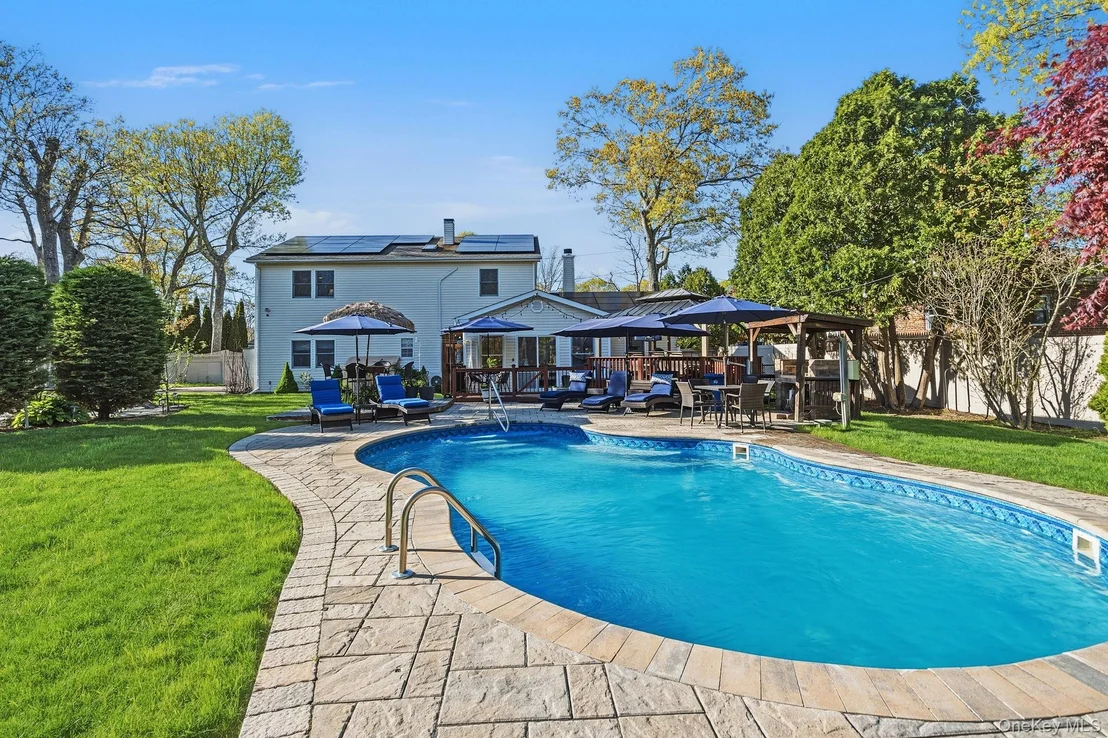 Photo of 2 Pentmoor Drive