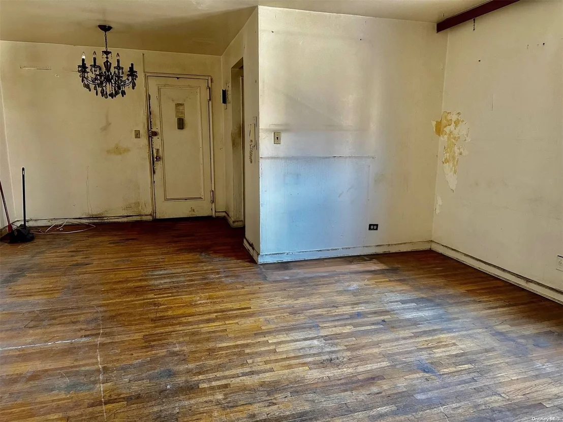 Photo of Unit 3A at 112-25 34 Avenue