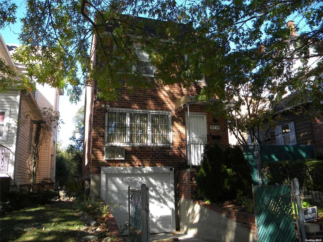 Photo of 147-49 Cherry Avenue