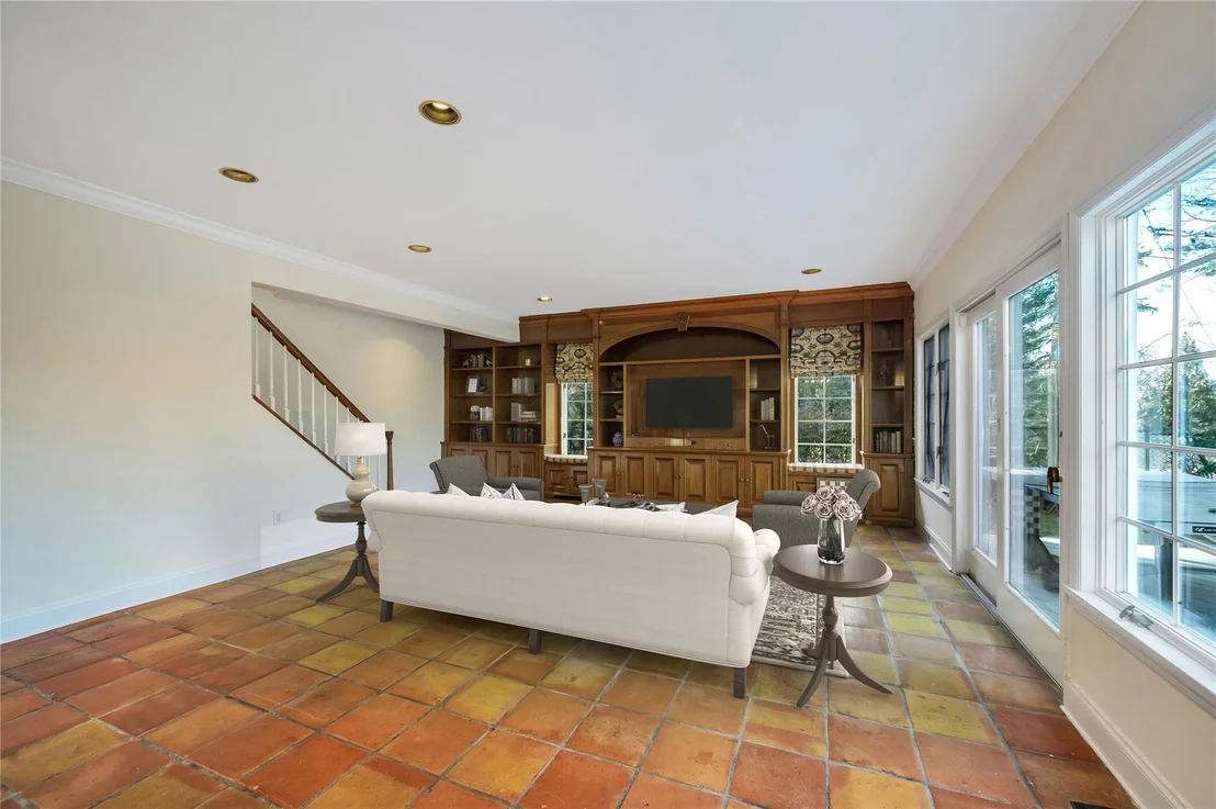 Photo of 76 Hemlock Road