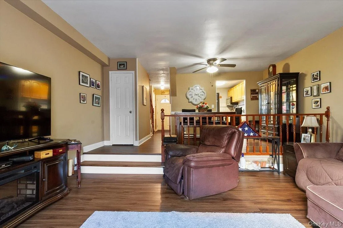 Photo of 1012 Vincent Avenue