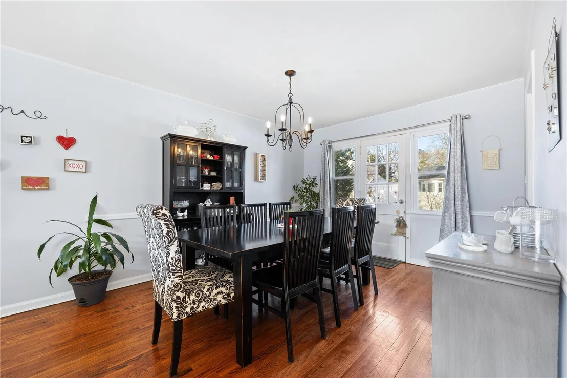 Photo of 40 Barnwell Drive