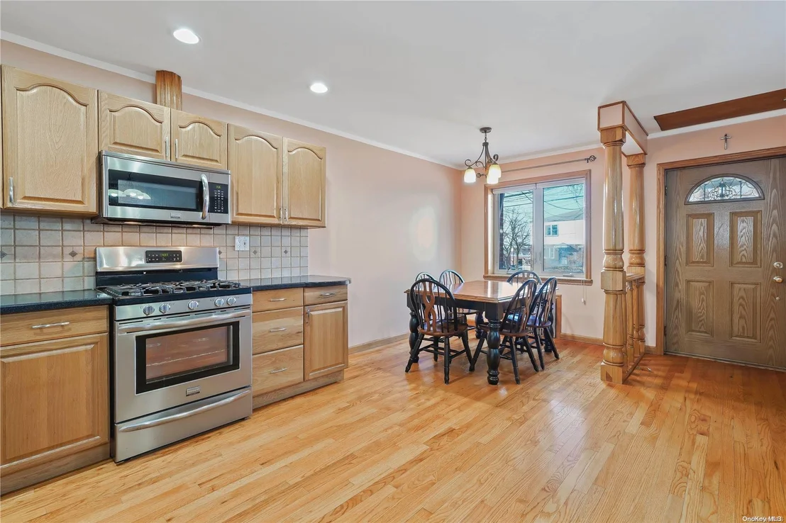 Photo of 59-40 Maspeth Avenue