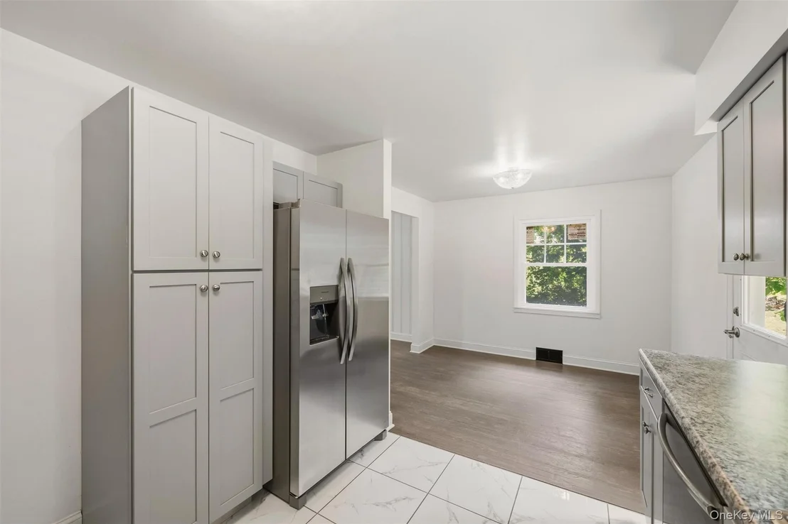 Photo of 25 Ferrara Drive