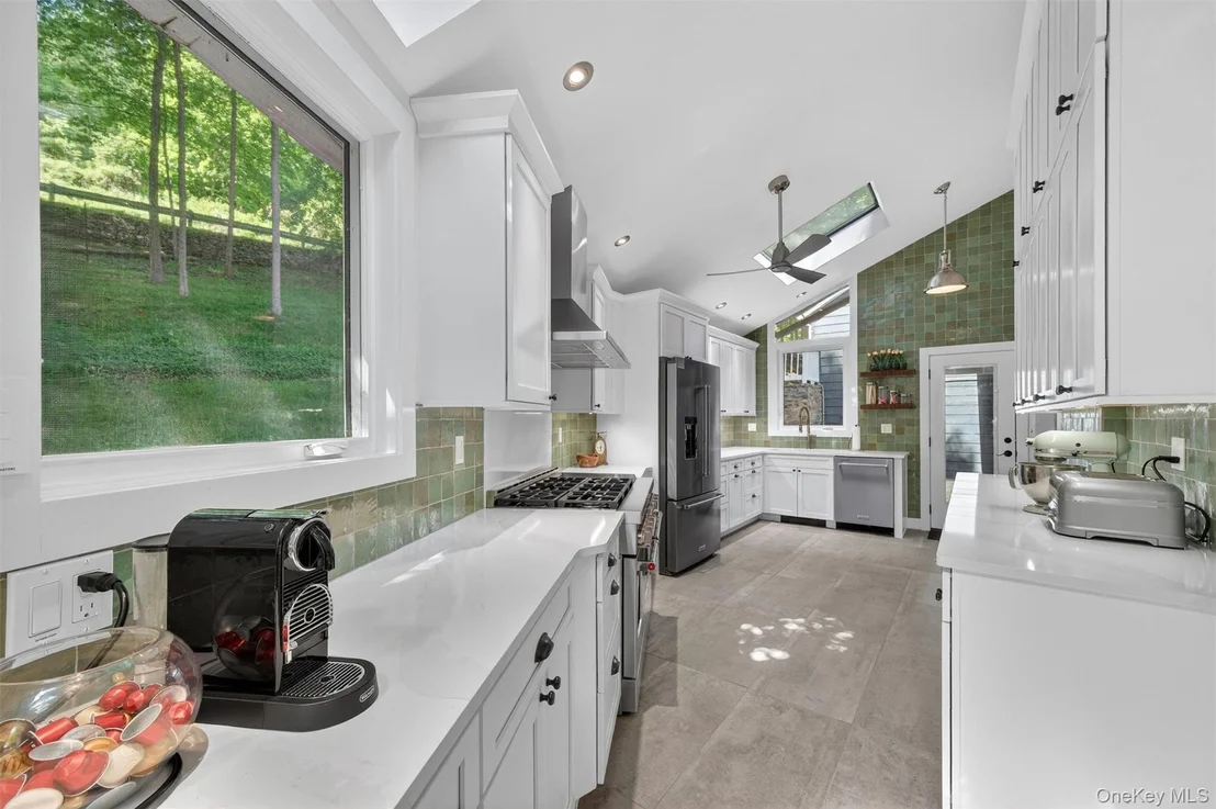 Photo of 71 Highland Drive