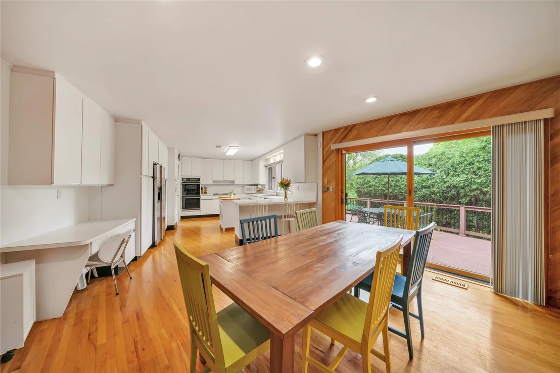 Photo of 4 Bobby Close