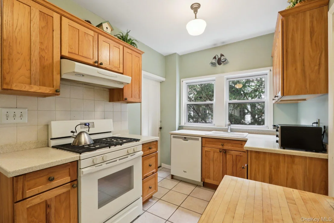 Photo of 24 Gilbert Place