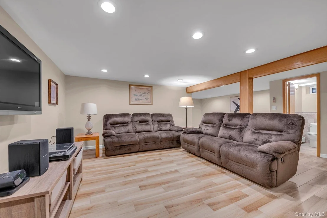 Photo of 26 Patton Boulevard