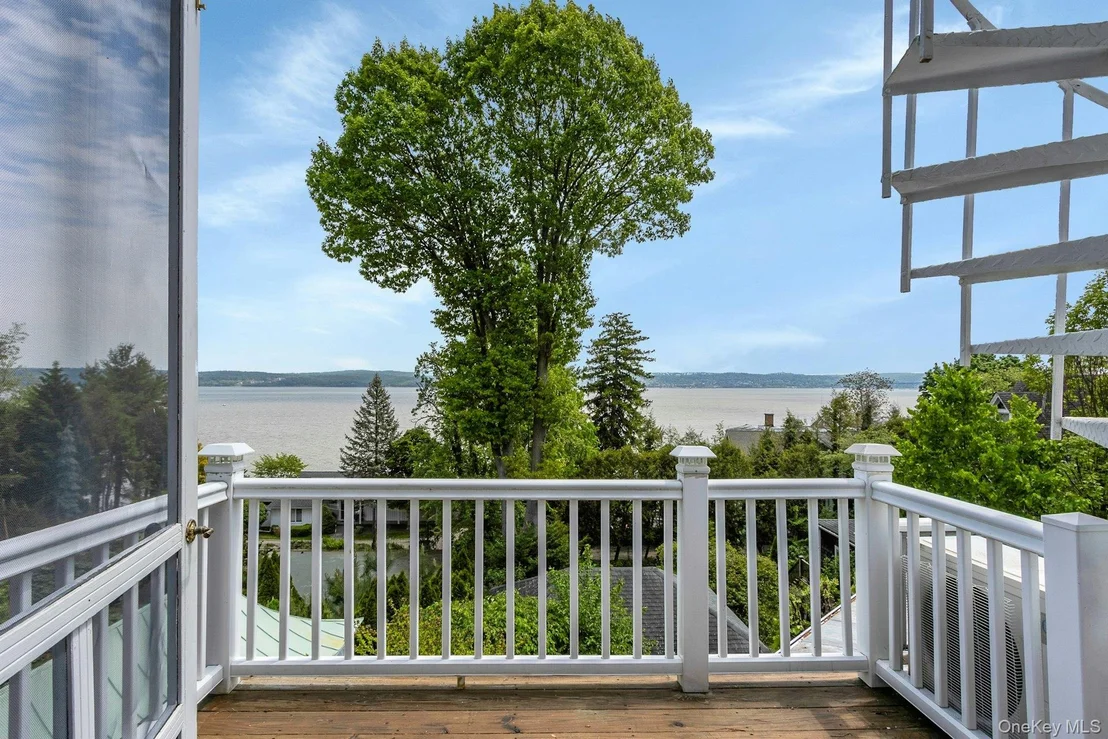Photo of 32 Laveta Place