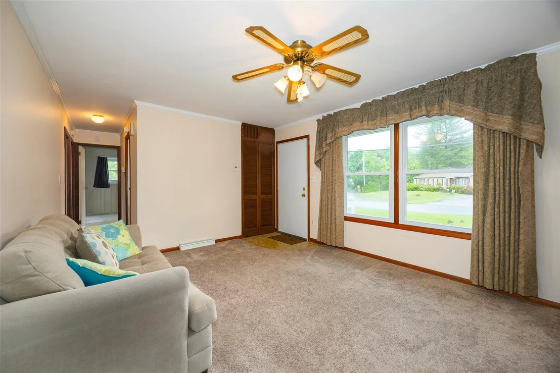 Photo of 7 Sycamore Drive