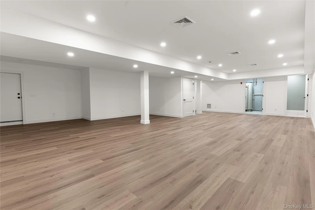 Photo of 170 Brimstone Road