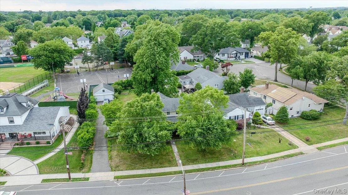 Photo of 49 Hempstead Avenue