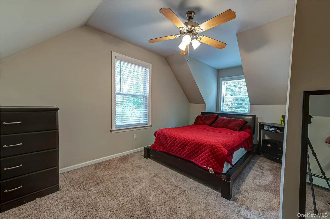 Photo of 252 Oxhead Road