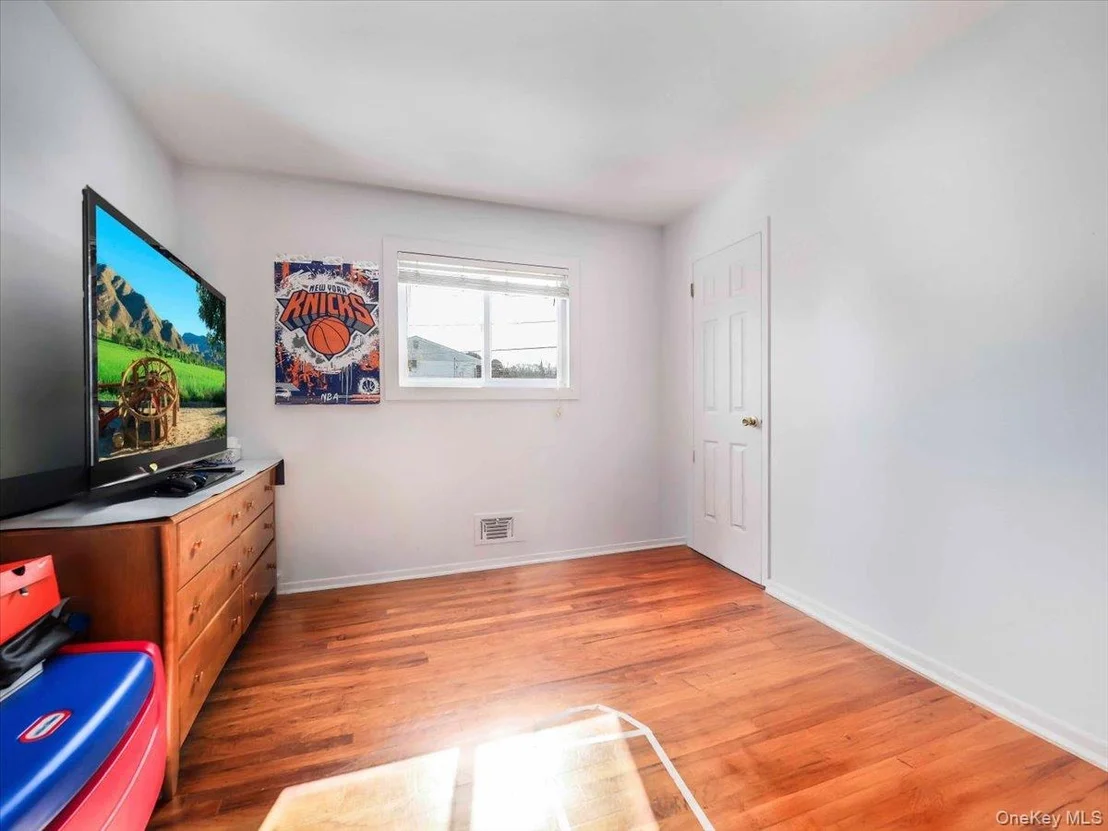 Photo of 30 Govan Drive