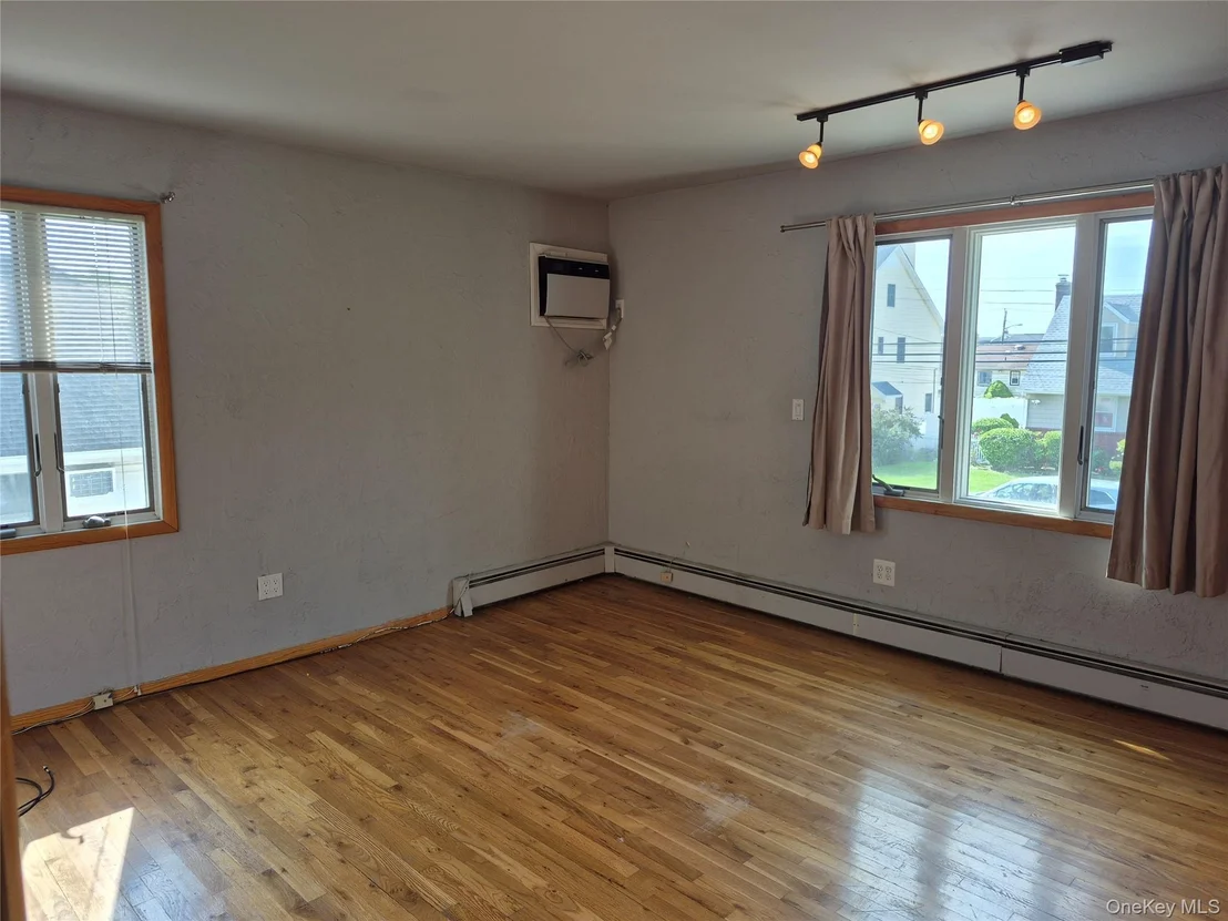 Photo of 1111 Steele Boulevard