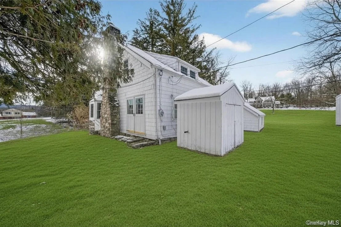 Photo of 74 Onderdonk Road