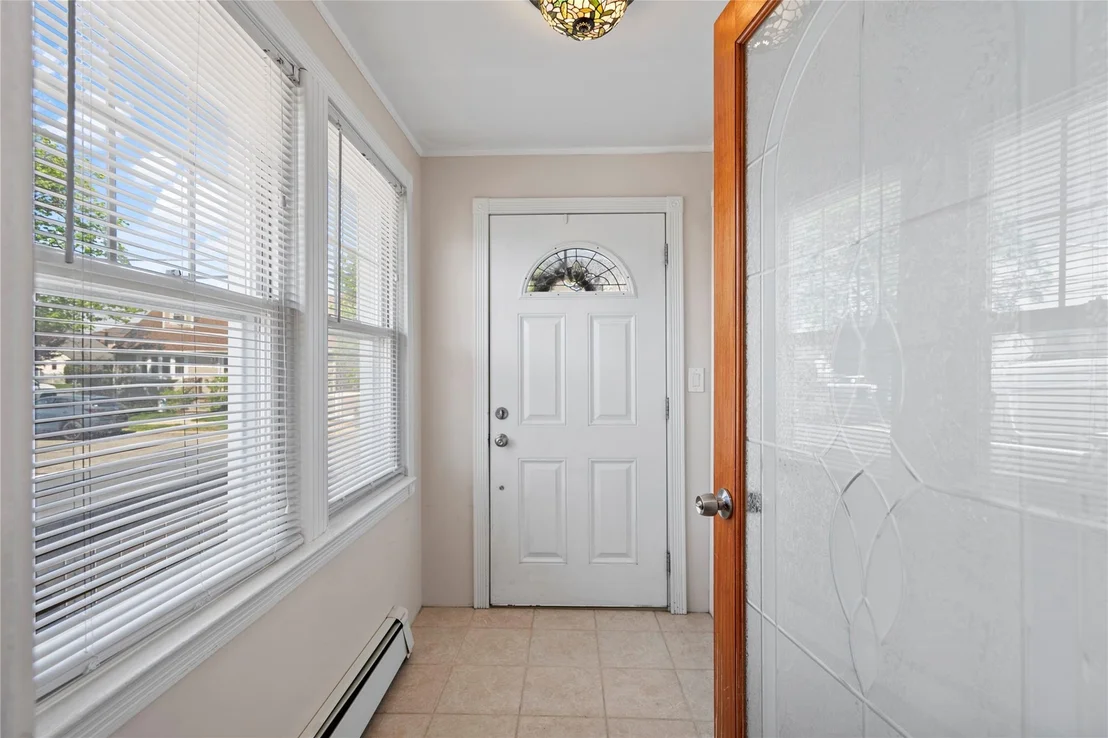 Photo of 665 Gabriel Avenue