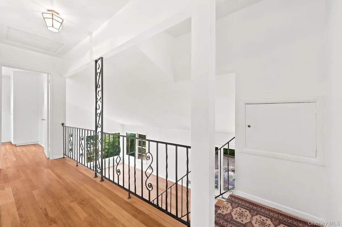 Photo of 24 Valley View Terrace