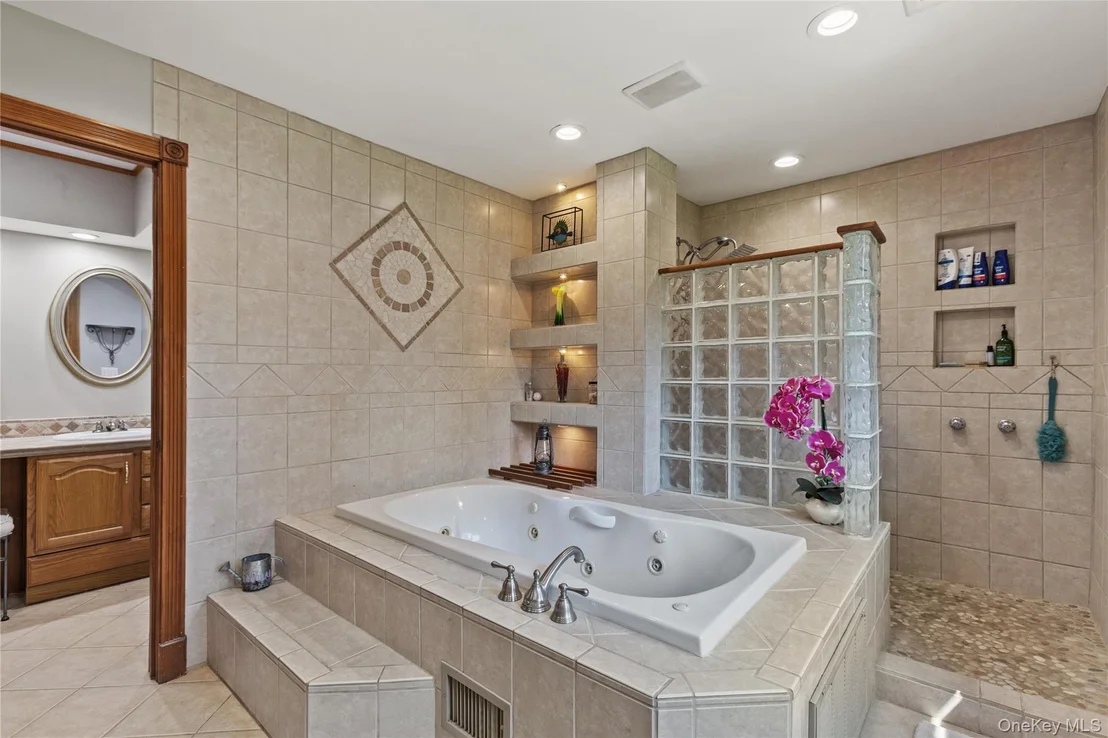 Photo of 10 Chestnut Drive