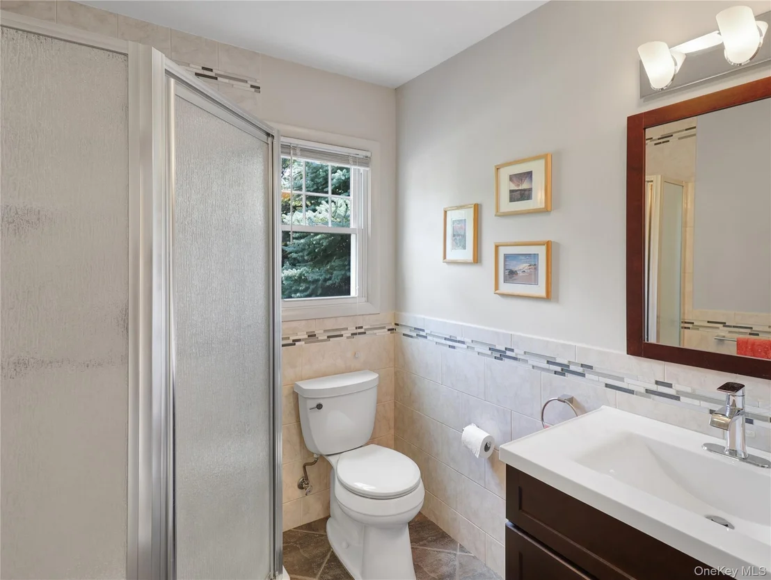 Photo of 27 Eldor Avenue