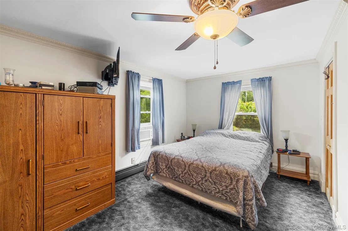 Photo of 421 Orchard Drive