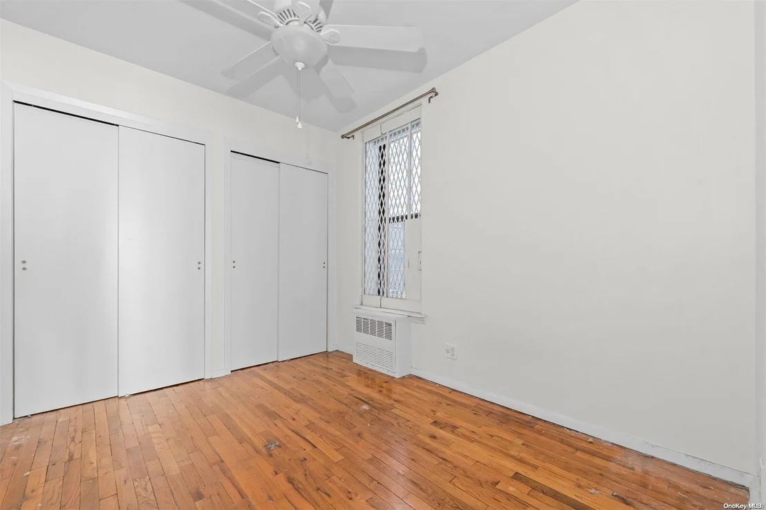 Photo of Unit 2 at 213 Eastern Parkway