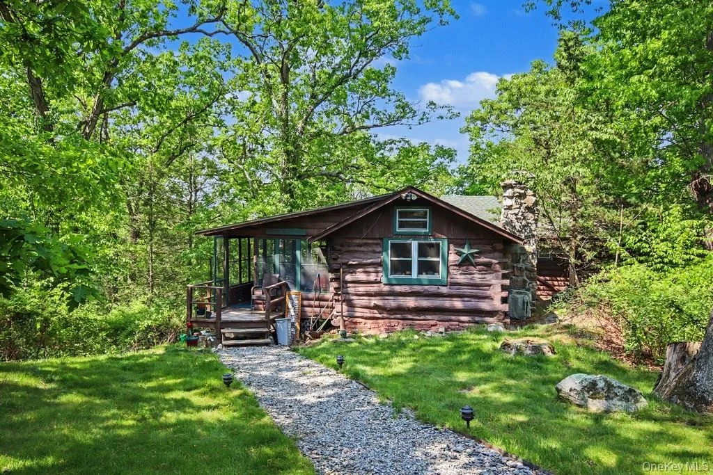 Photo of 33 Cimarron Road