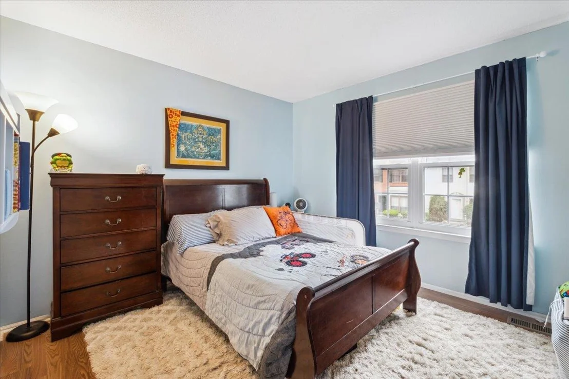 Photo of 24 Poplar Circle