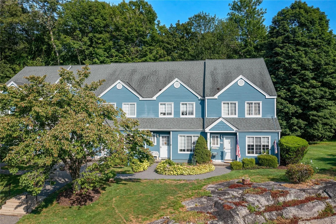 Photo of 1704 Windsor Lane