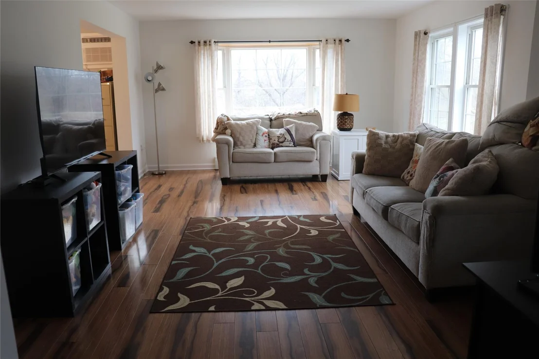Photo of 8 Caroline Drive