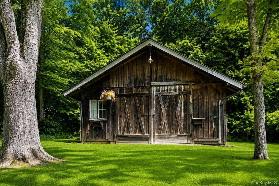 Photo of 31 Saw Mill Road