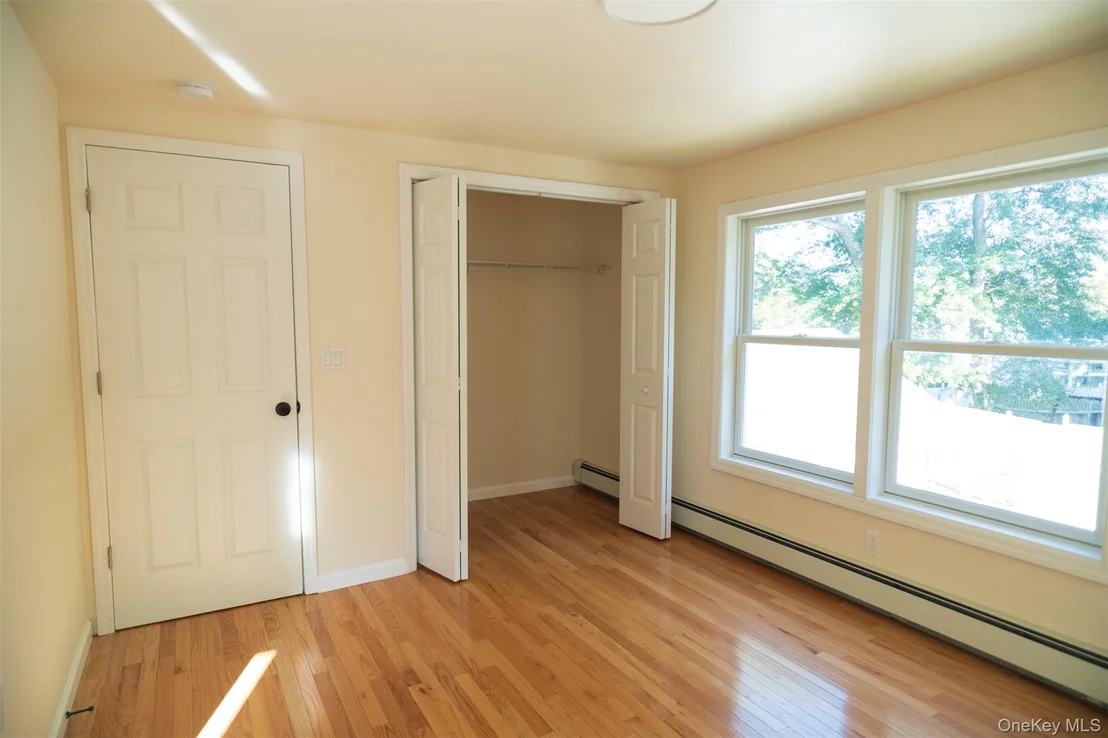 Photo of 35 Rapalje Road