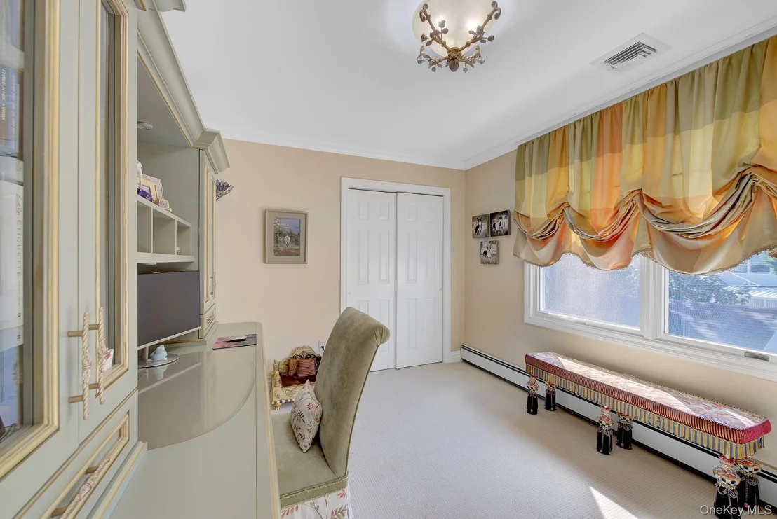 Photo of 12 Crabtree Lane