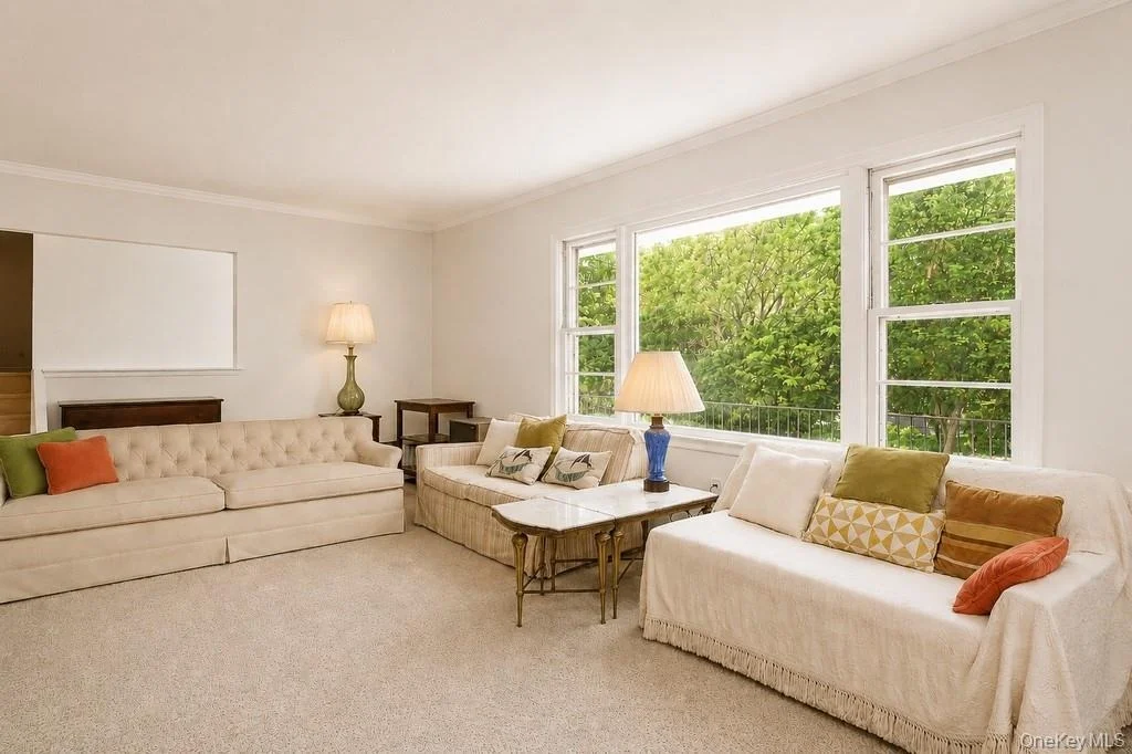 Photo of 10 Lakeview Road